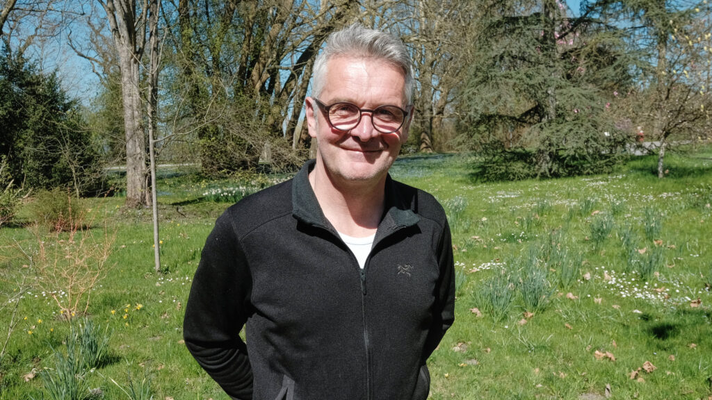 Der Wellenreiter Theo Straub