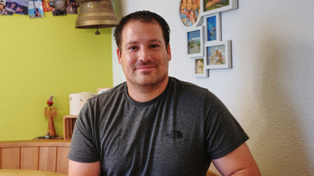 Der Wellenreiter Reto Bleiker