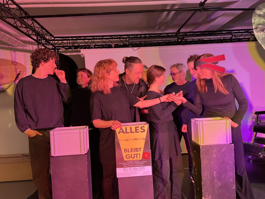 Menschen auf der Bühne