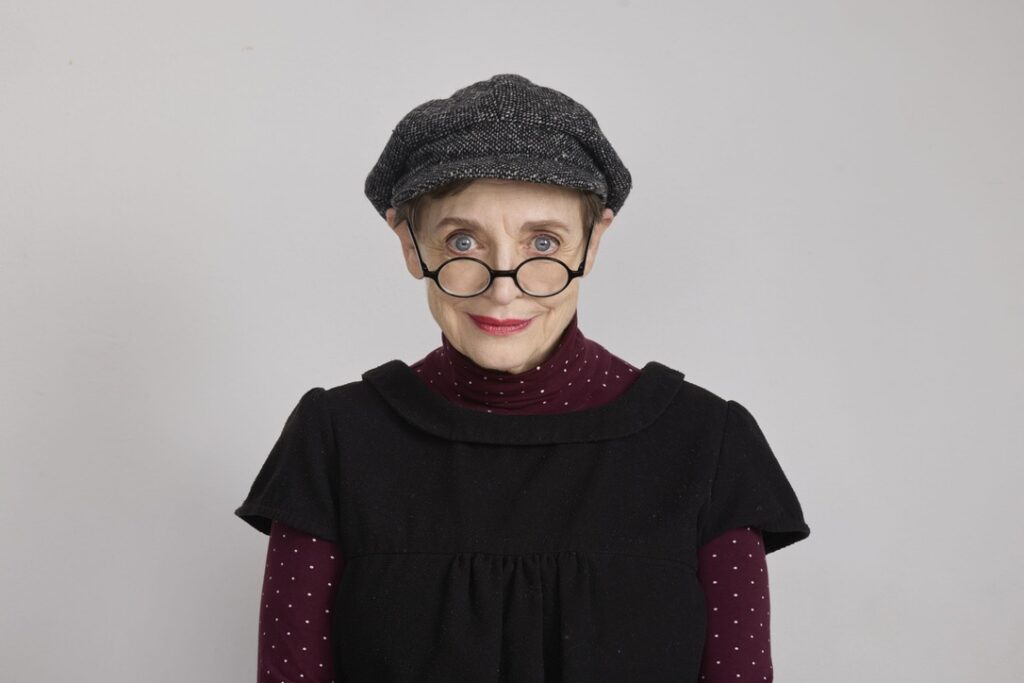 Frau mit Brille